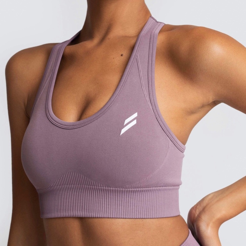 NWOT Doyoueven Muave Sports Bra